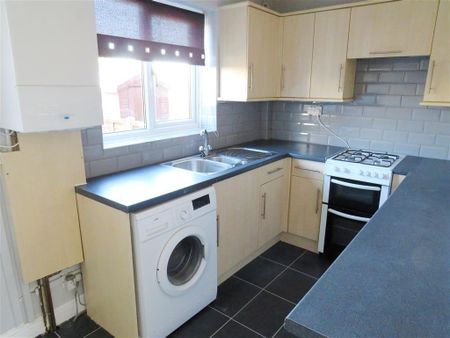 Varley Gardens - Photo 5