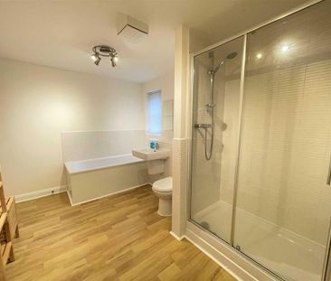 2 bedroom flat to rent - Photo 5