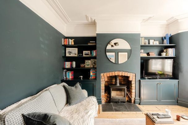 3 bedroom terraced house to rent - Photo 1