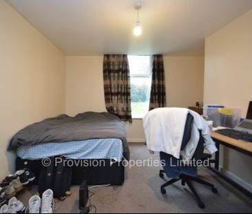 2 Bedroom Rentals in Leeds - Photo 6