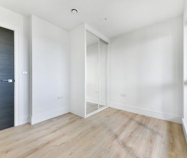 3 bedroom apartment to rent - Photo 2