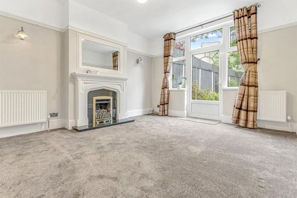 5 bedroom semi-detached house to rent - Photo 1