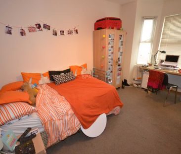 Price £3,750 pcm - Available Now - Furnished - Photo 3