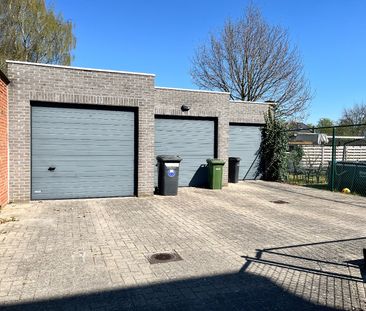 Hedendaags 2 slpk appartement Brasschaat - Mariaburg - Photo 4