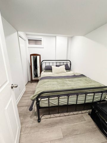 For Lease - 361 Gaston Place Unit# Unit #B, Newmarket, Ontario - Photo 4