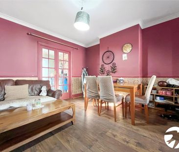 4 bedroom terraced house to rent - Photo 3