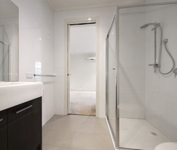 3/10 Nepean Avenue, Hampton East VIC 3188 - Townhouse For Rent | Do... - Photo 5