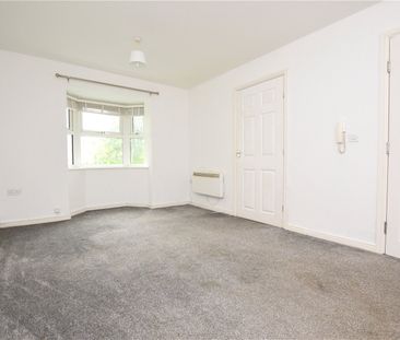 16, Whitehall Croft, Leeds, LS12 5NJ - Photo 6