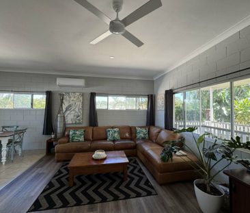 COASTAL TOP FLOOR UNIT - Photo 5