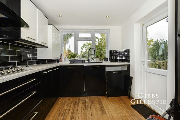 4 Bedroom House to rent - Photo 1