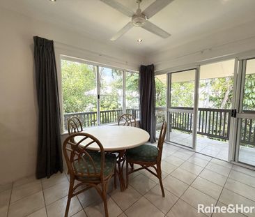 2 BEDROOM : 1 BATHROOM : FULLY FURNISHED : POOL - Photo 4