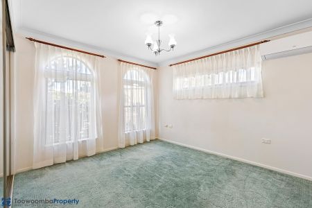 Location! Location! Location! - Photo 2