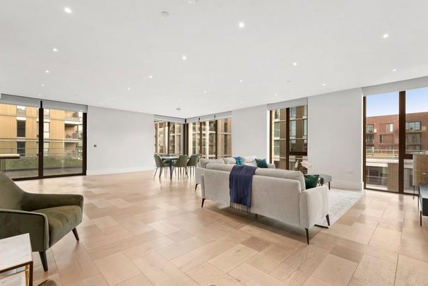 3 bedroom flat to rent - Photo 1