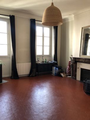 Location Appartement 4 pièces 106m² TOULON 83000 - Photo 1