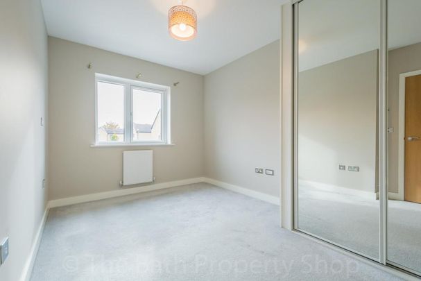 3 bedroom end of terrace house to rent - Photo 1