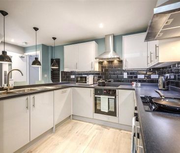1 bedroom property to rent - Photo 2