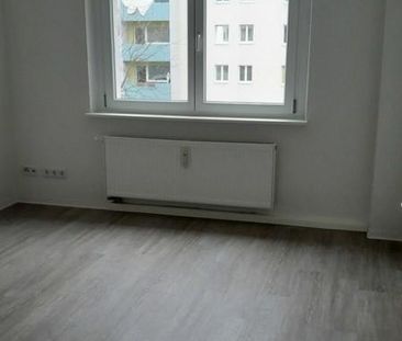 Stop! Familienfreundliche 4-Zimmer-Wohnung! - Photo 4