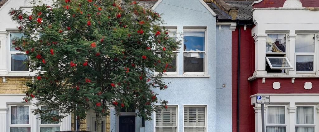 3 bedroom apartment to rent - Photo 1