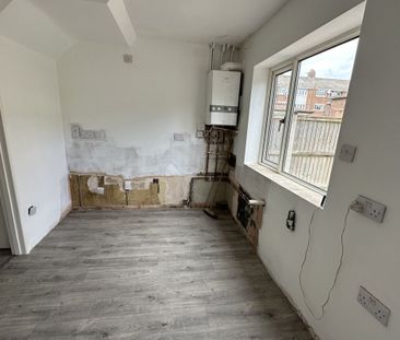 Middlegate - Photo 6