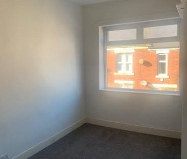 4 bedroom terraced house to rent - Photo 4