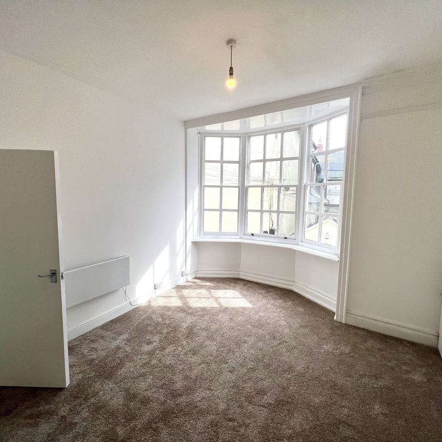 East Street, Weymouth - Photo 1