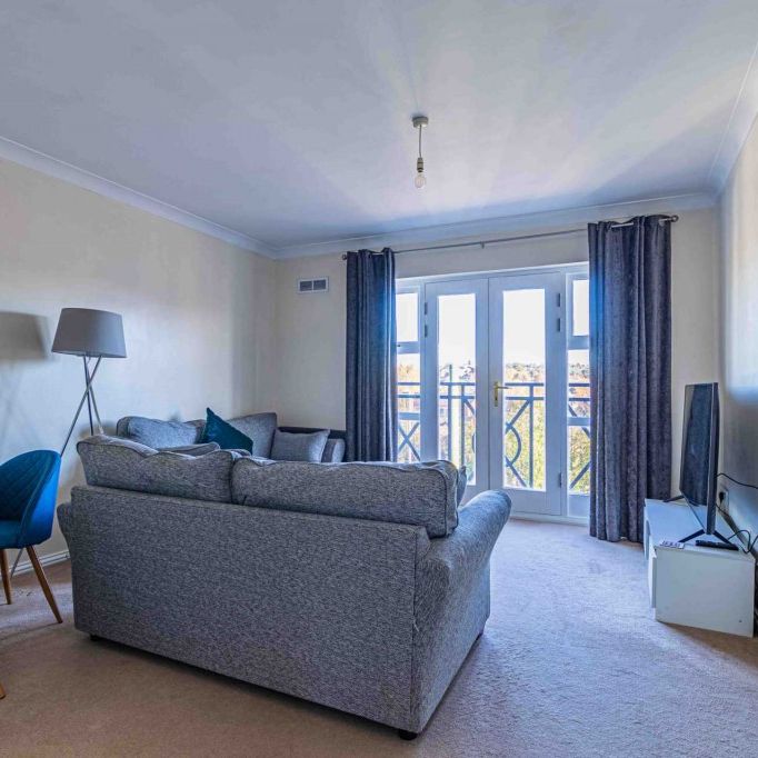 2 bed Flat for rent - Photo 1