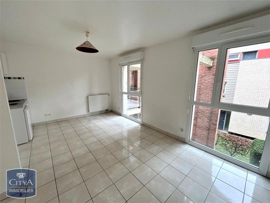 Location Appartement 1 pièce 26m² LILLE 59000 - Photo 1