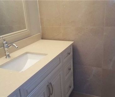 For Lease - 2075 Salmon Road, Oakville, Ontario - Photo 4