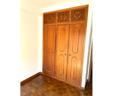 Luxury Apartment for rent in Telheiras, Lumiar, Lisbon - Photo 2