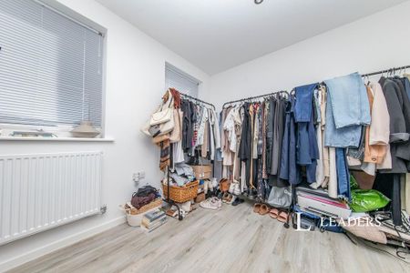 2 bedroom flat to rent - Photo 3