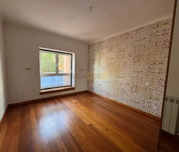 Apartment T3 in Santo António dos Olivais, Coimbra - Photo 3
