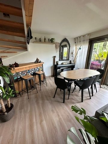 Location Appartement 4 pièces 77m² BAYONNE 64100 - Photo 4