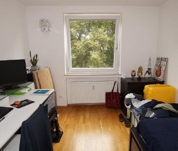 Sonnige 3 Zimmer-Wohnung mit Balkon - Photo 3