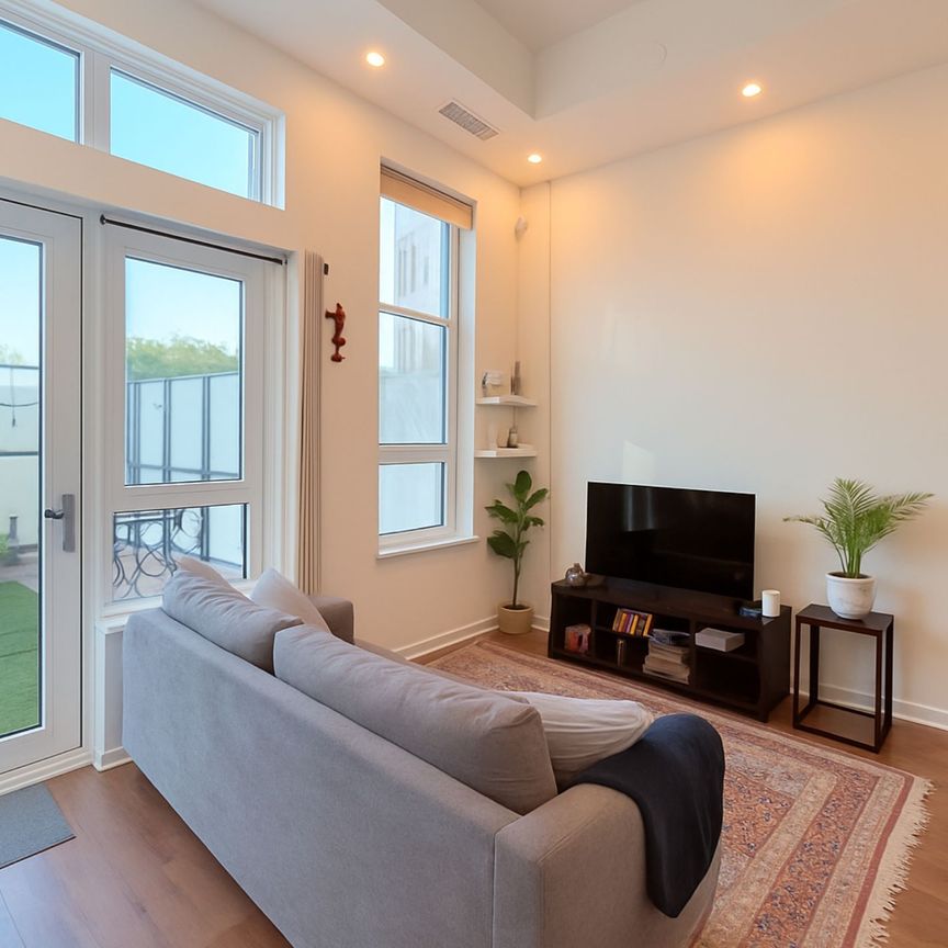 For Lease - 405 Dundas Street Unit# 107, Oakville, Ontario - Photo 1