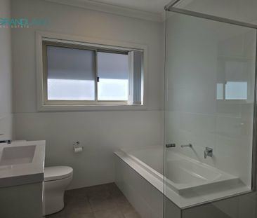 8 Nivelle Road, Edmondson Park NSW 2174 - House For Rent | Domain - Photo 3