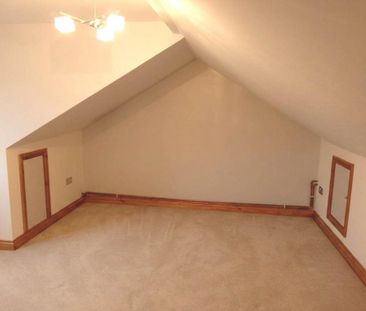 2 bedroom maisonette to rent - Photo 1