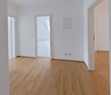 Eine Maisonette-Wohnung, die sich für Sie frisch macht! - Photo 6