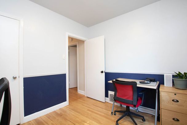 For Lease - 316 Ducharme Boulevard, Vanier and Kingsview Park, Ontario - Photo 1