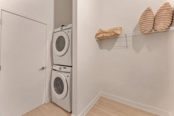Nouveauté sur le marché Appartement à louer - Laval (Chomedey) (Carrefour Saint-Martin) - Photo 1
