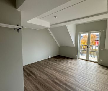 Steninge slottsväg, Sigtuna - Photo 2