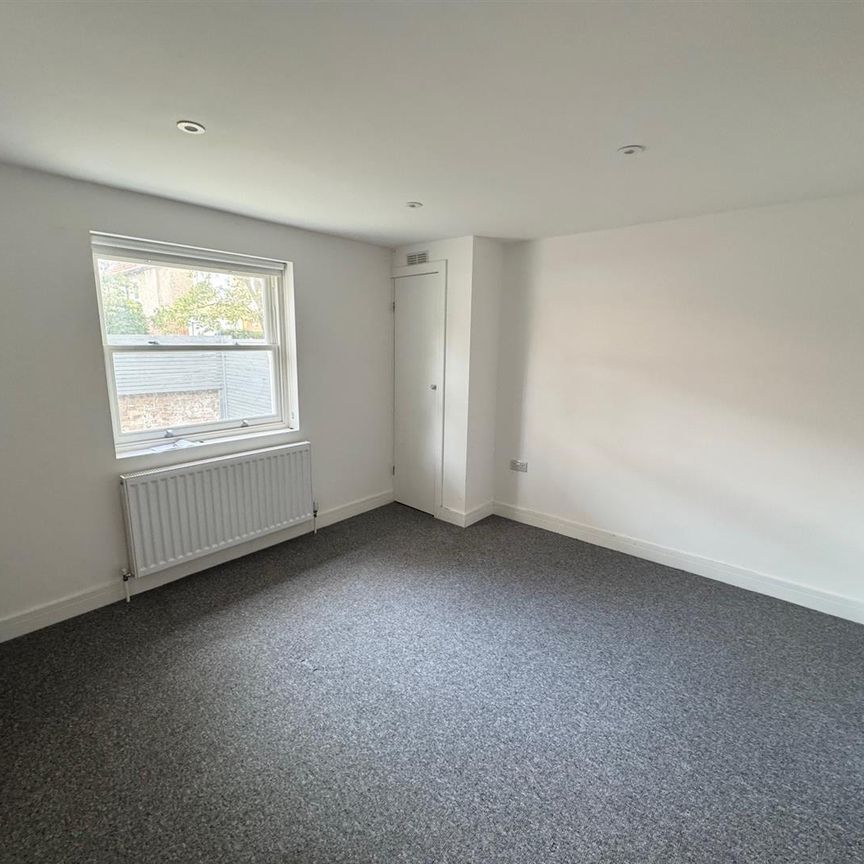 Rugby Road, Worthing - Photo 1