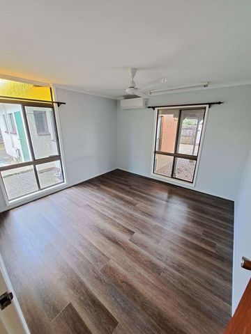 2 Bedroom Unit - Innisfail Estate - Photo 2