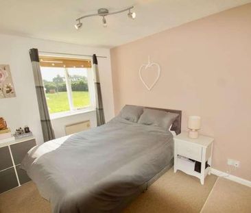 Mountbatten Gardens, Beckenham, BR3 - Photo 3