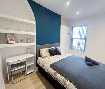 Room in a Shared House, Newcombe Street, L6 - Photo 5