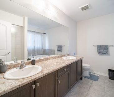 For Lease - 10 Alexandra Drive, Thorold, Ontario - Photo 3