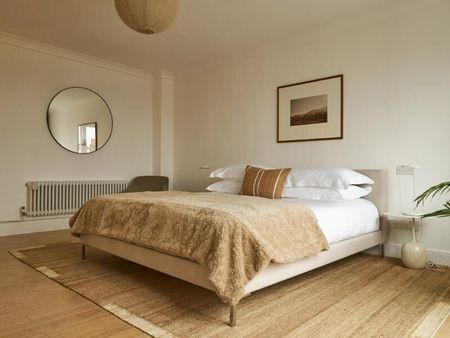 4 Bedroom Flat To Let - Photo 3