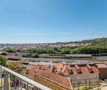 2 room luxury Flat for rent in Lisbon - Photo 6