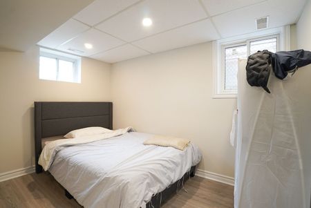 For Lease - 52 Sandown Avenue Unit# Basement, Toronto, Ontario - Photo 4