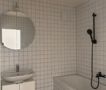 Großzügig, zentral, bezugsbereit - 2 Zimmer im Herzen der Dragonerh... - Foto 4