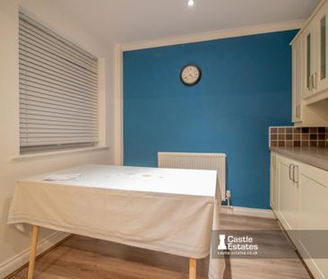 3 bedroom semi-detached house to rent - Photo 3